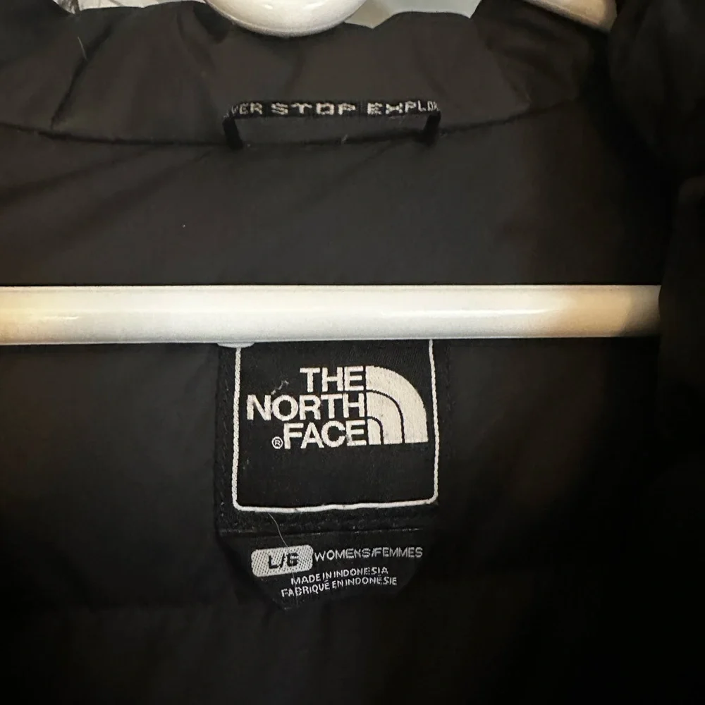 The North Face Women's Arctic Down Parka - Picture 4 of 6